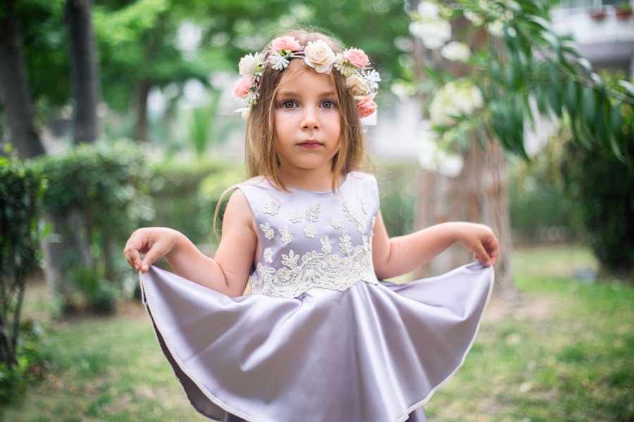 Vestido Borboleta com tiara para menina